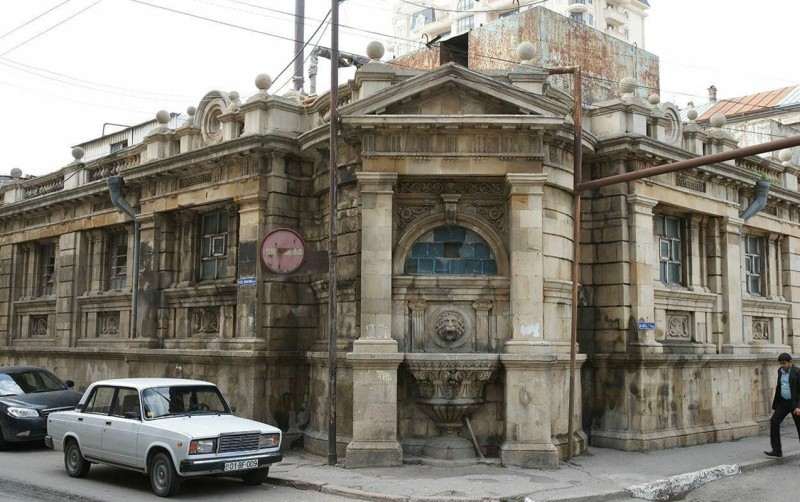 “Fantaziya” hamamı sökülür? - RƏSMİ CAVAB