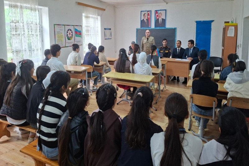 Fövqəladə hallarla bağlı silsilə tədbirlər keçirilib