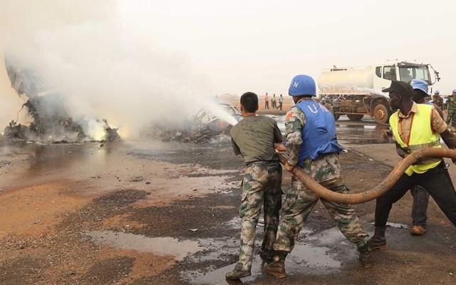 Cənubi Sudanda təyyarə qəzası oldu - Xeyli sayda ölən var