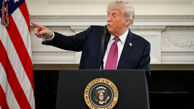 Tramp dövründə transatlantik münasibətlərdə dəyişiklik gözlənilmir - AÇIQLAMA