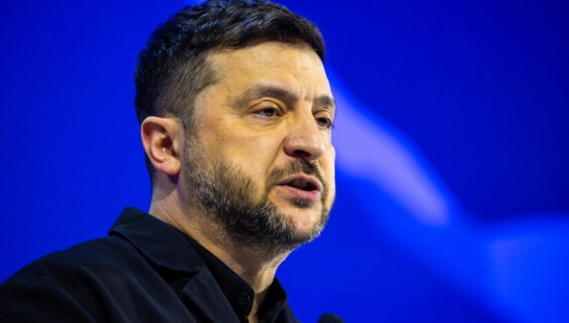 Zelenski Ermənistana gedir?