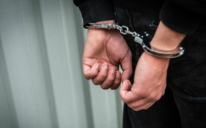 Soyğunçuluq etdilər - Saxlanıldılar