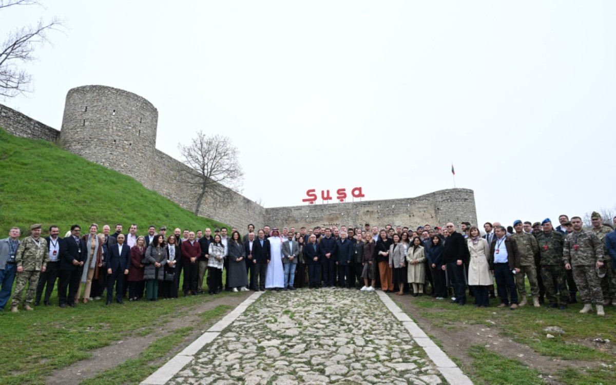 Diplomatik korpusun nümayəndələri Şuşa qala divarlarını ziyarət ediblər