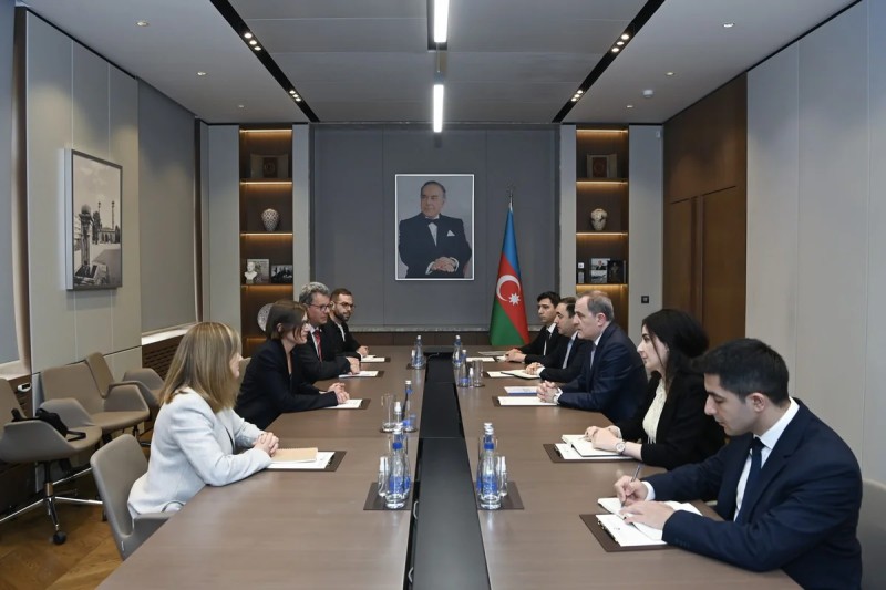 Baş diplomat Eggeri qəbul edib