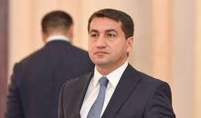 Hikmət Hacıyev: Azərbaycan nümayəndə heyətinin Ermənistana səfəri tarixi hadisə idi