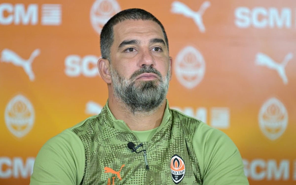 Lüğətimdə təslim olmaq sözü yoxdur - Arda Turan