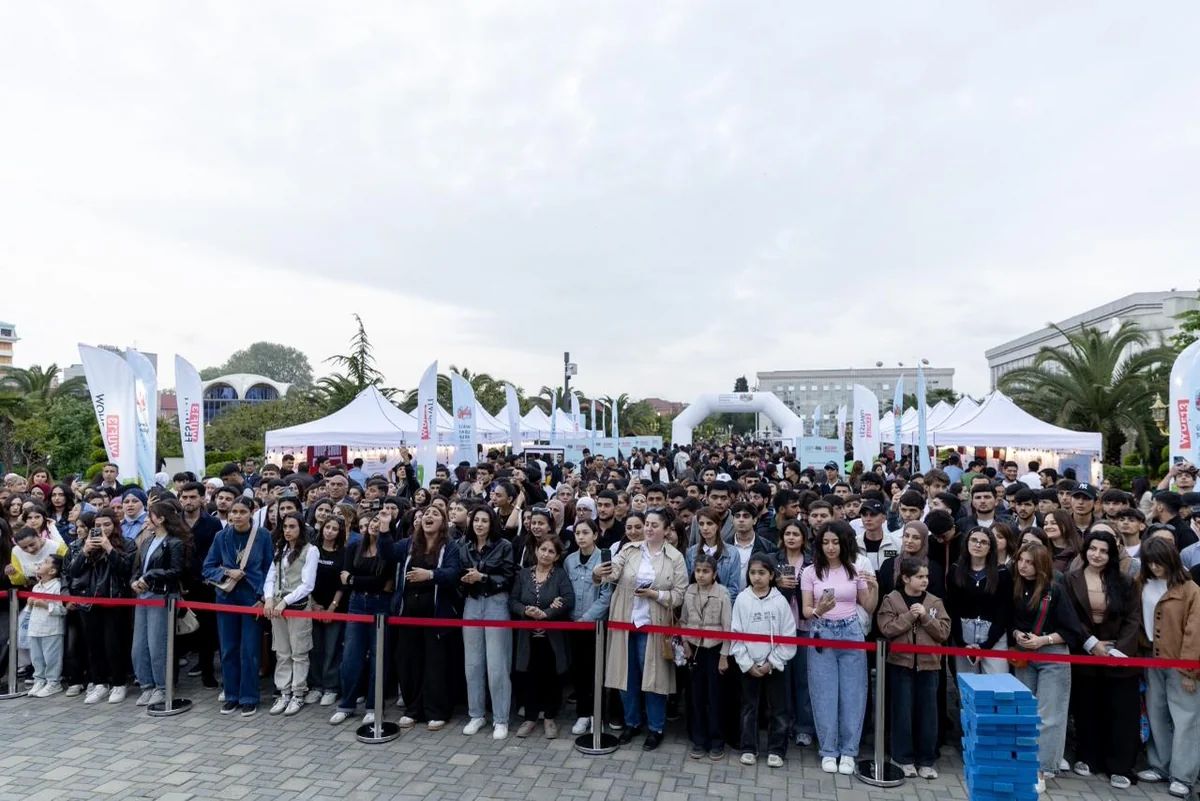 WUF13 Festivalının ictimai proqramına 9 mindən çox iştirakçı qatılıb