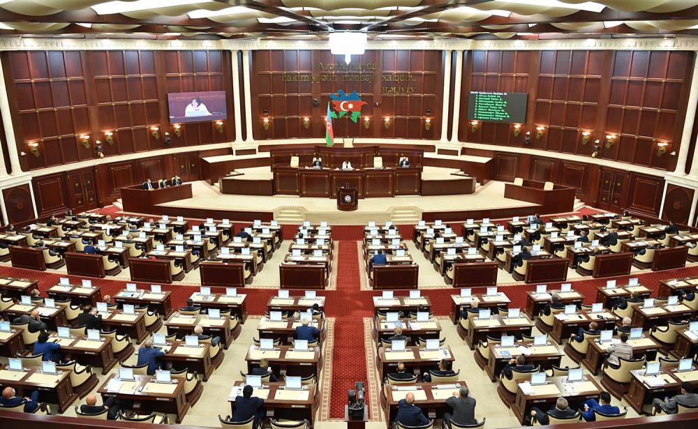 Parlamentə bu qanunun təkmilləşdirilməsi tövsiyə edildi