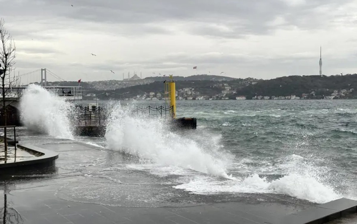 Türkiyədə fırtına - ölənlər var