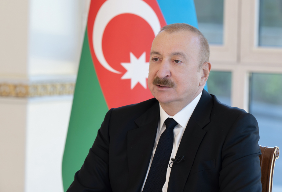 Prezident XIV Leonu təbrik etdi
