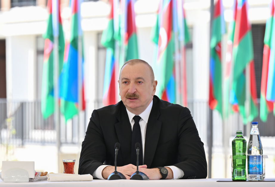 İlham Əliyev: Azərbaycanda hər qarış torpaq xalqa məxsusdur