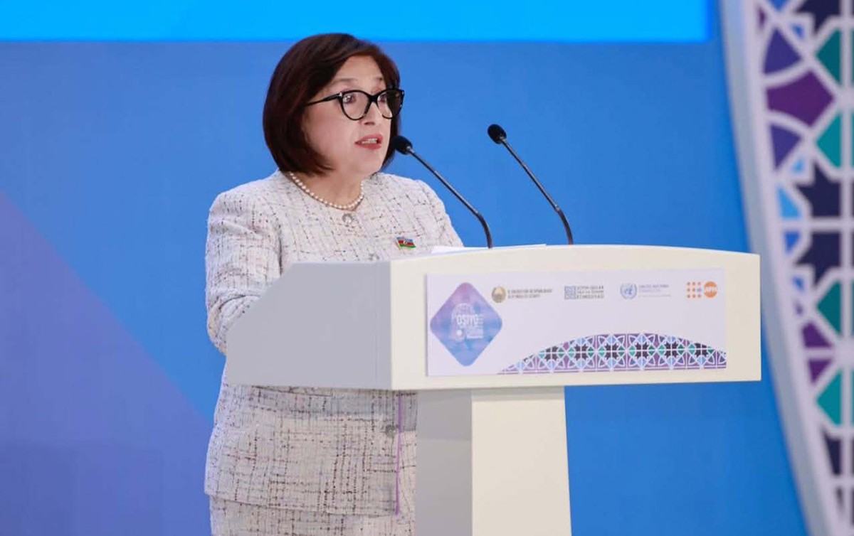 Sahibə Qafarova Buxarada Forumda iştirak etdi - FOTOLAR