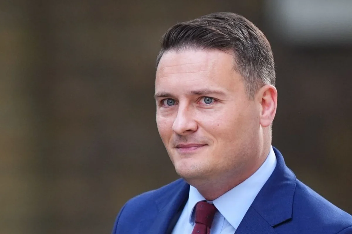 Britaniyanın səhiyyə naziri istefa verib