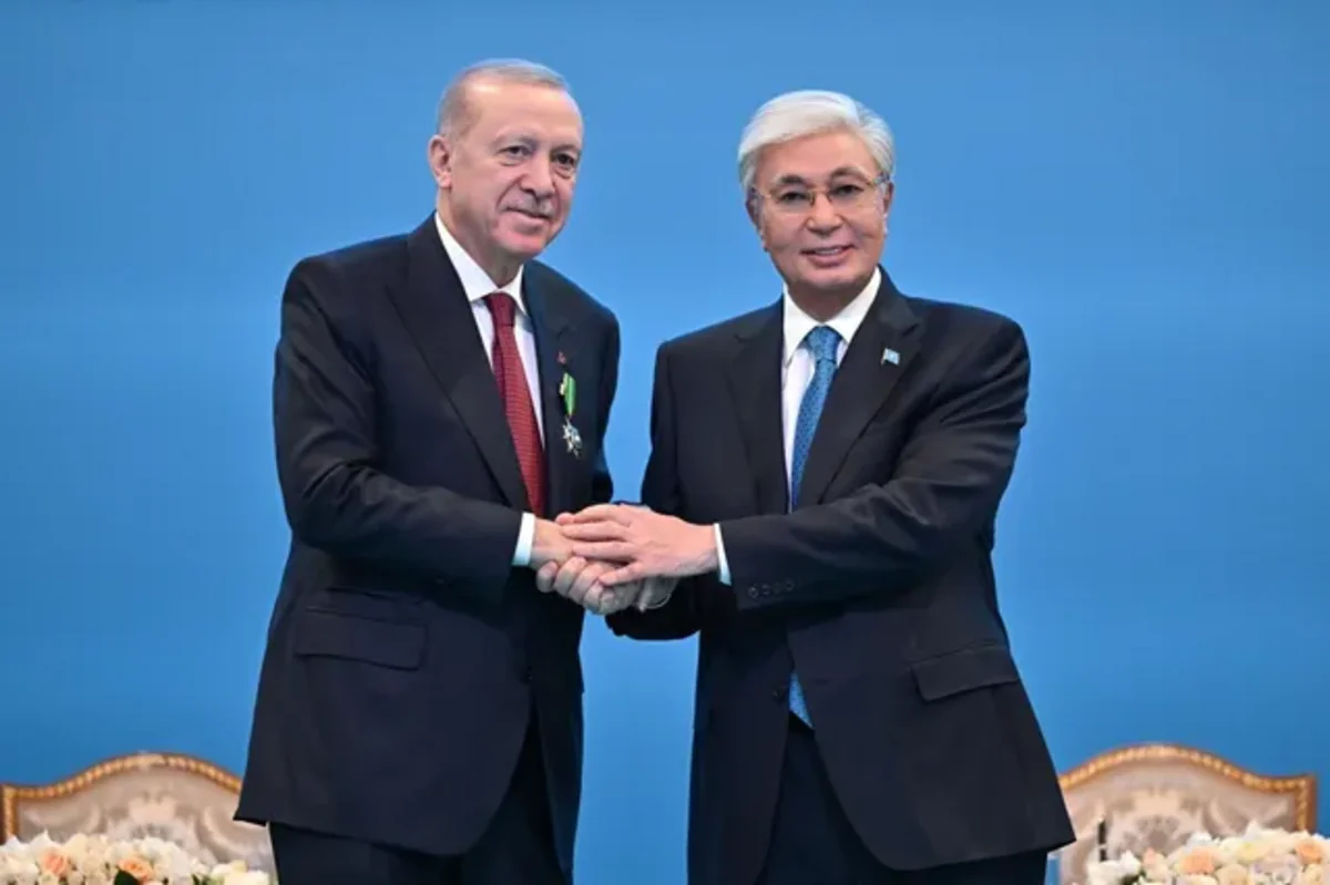 Tokayev və Ərdoğan məktəb açdı