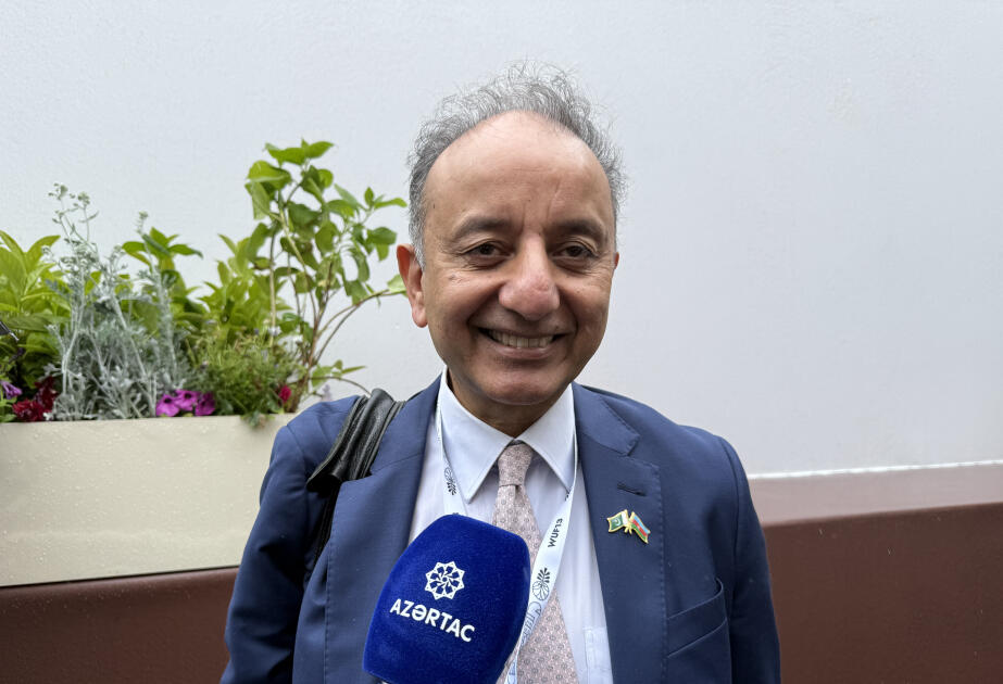 Pakistanlı nazir: Azərbaycan qlobal şəhərsalma həllərində liderlik nümayiş etdirir