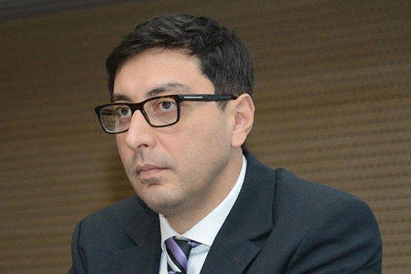 Nazir onu direktor TƏYİN ETDİ - FOTO