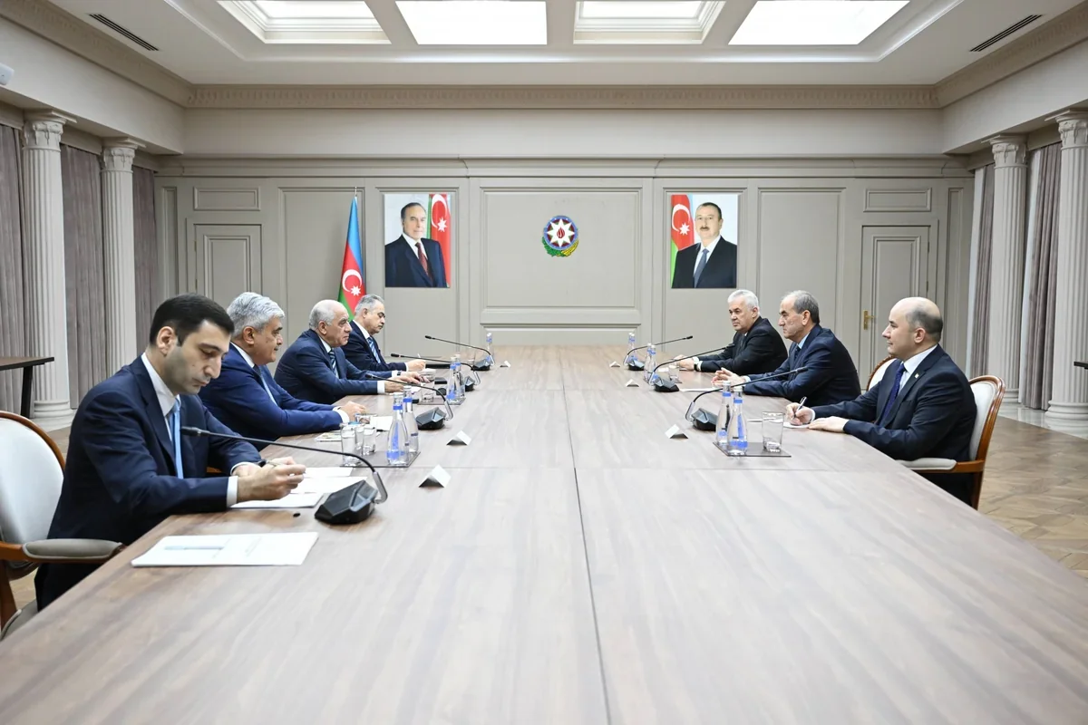 Əli Əsədov Tacikistanın baş nazirinin müavini ilə görüşüb