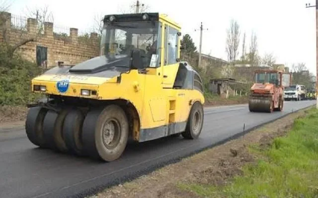 Bu yolda bərpa işlərinə başlanıldı