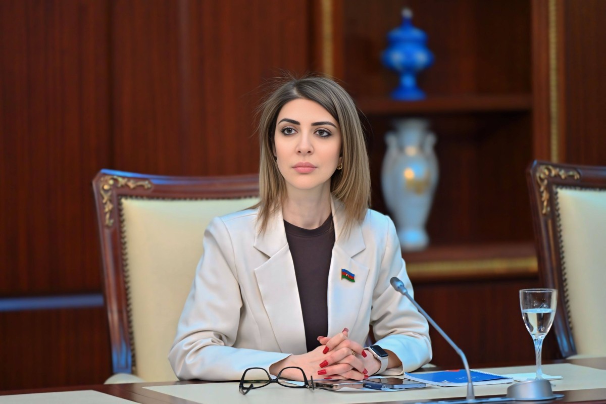 Deputat da yanıla bilər... - Ağamalının mətbuat katibi OD PÜSKÜRDÜ...