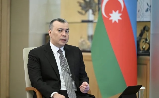 Qeyri-neft gəlirləri artır, iqtisadi dayanıqlılıq möhkəmlənir - Maliyyə naziri