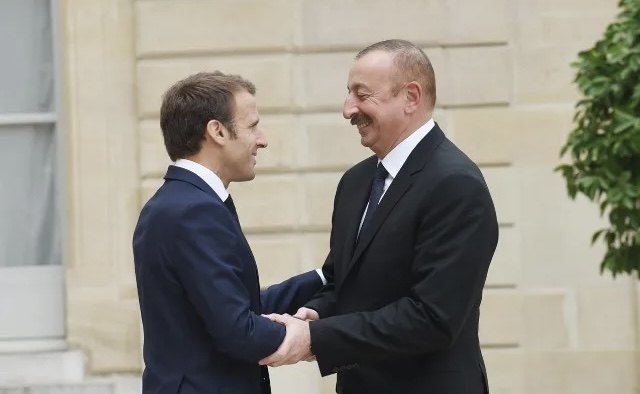 Makrondan İlham Əliyevə təbrik məktubu