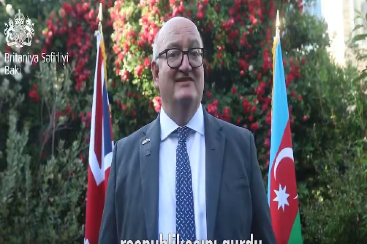 Britaniyanın yeni səfiri Azərbaycanı Müstəqillik Günü münasibətilə təbrik edib
