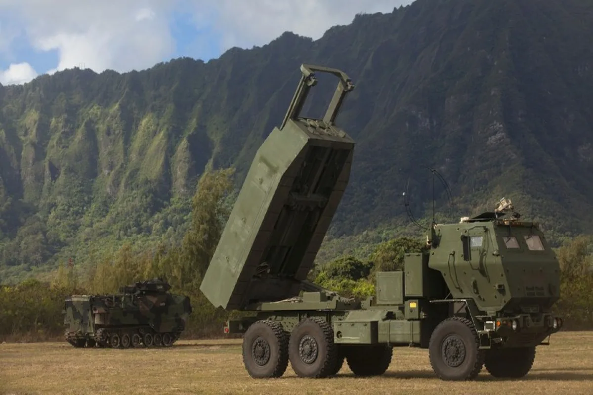 Estoniya və ABŞ "HIMARS" sursatlarının tədarükündəki gecikmələri müzakirə edir