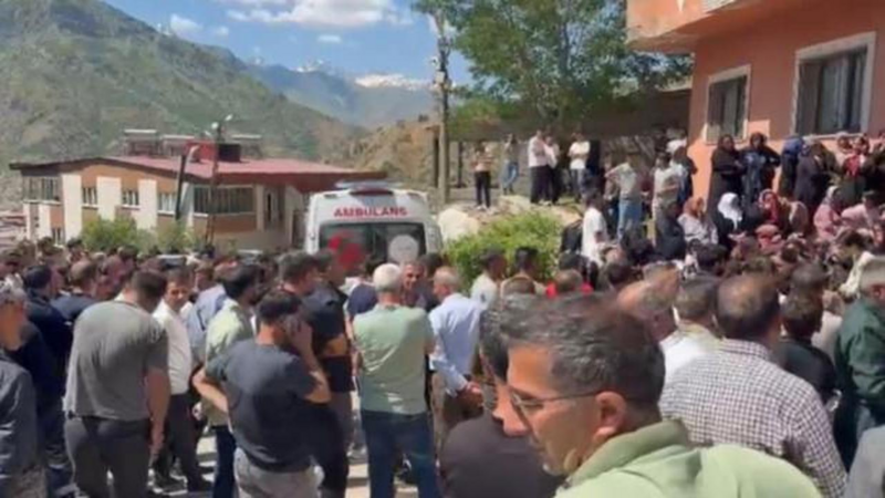 Türkiyədə hərbçi 4 nəfəri öldürərək intihara cəhd etdi