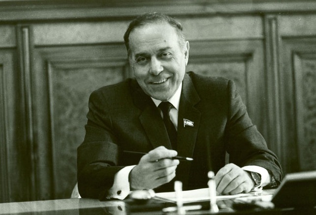 Milli birliyin və siyasi sabitliyin banisi