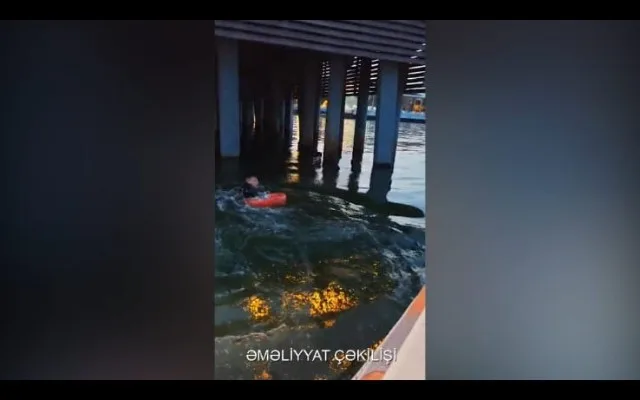 Bulvarda batan gənc xilas edildi - VİDEO