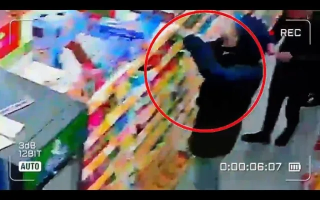 Bakda marketdən oğurluq edən şəxs saxlanıldı - VİDEO