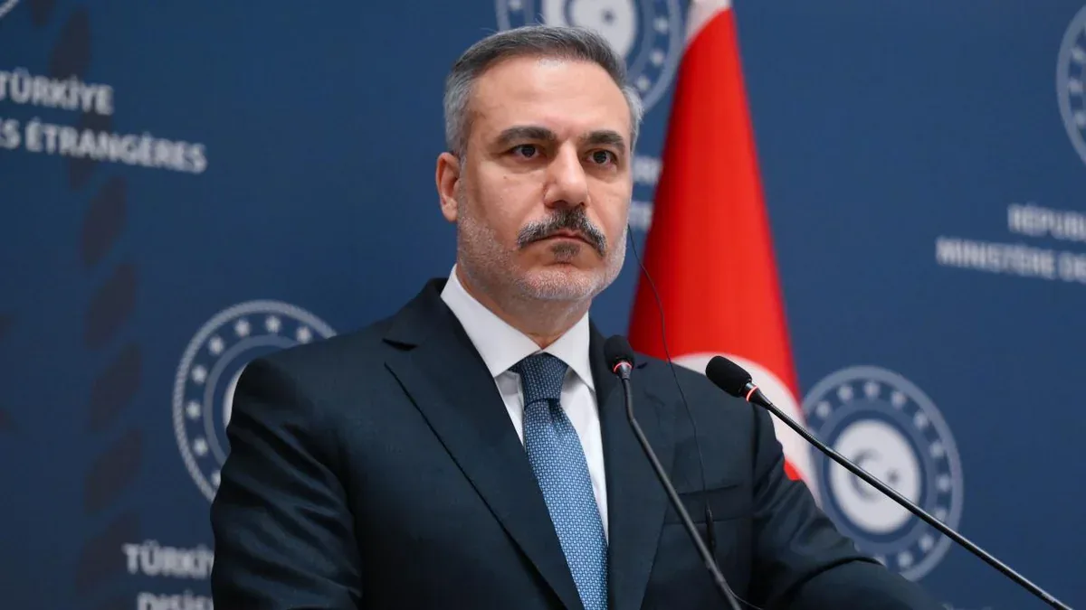 Hakan Fidan qətərli həmkarı ilə regional vəziyyəti müzakirə edib