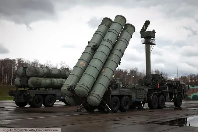 Türkiyə S-400-ləri BƏƏ-yə satıb?