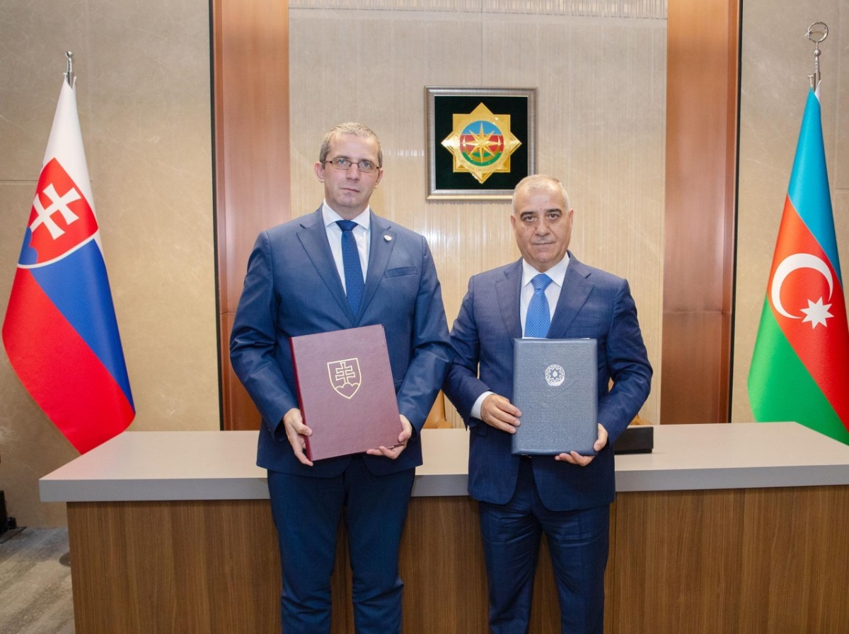Azərbaycanla Slovakiya məxfi məlumatın mübadiləsi haqqında Saziş imzaladı - FOTOLAR