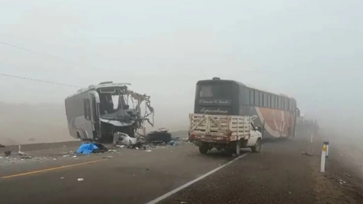 Peruda avtobuslar toqquşdu: 5 ölü
