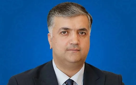 Hasil Abbasov şöbə müdirini işdən çıxardı