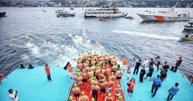 38-ci Bosfor Qitələrarası Üzgüçülük Yarışı keçiriləcək - FOTOLAR