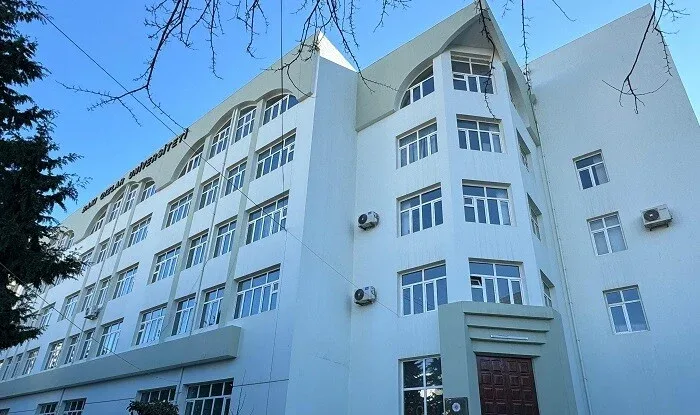 Nazir müavinindən Bakı Qızlar Universiteti ilə bağlı açıqlama