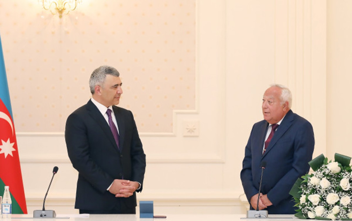Ali Məhkəmənin hakimi təqaüdə göndərildi - Foto