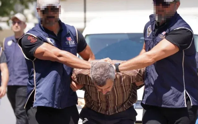 Ərdoğana sui-qəsd cəhdi edən FETÖ-çü HƏBS OLUNDU - FOTO