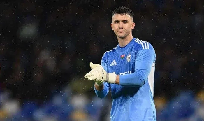 Koxalski Qarabağı bu kluba dəyişir