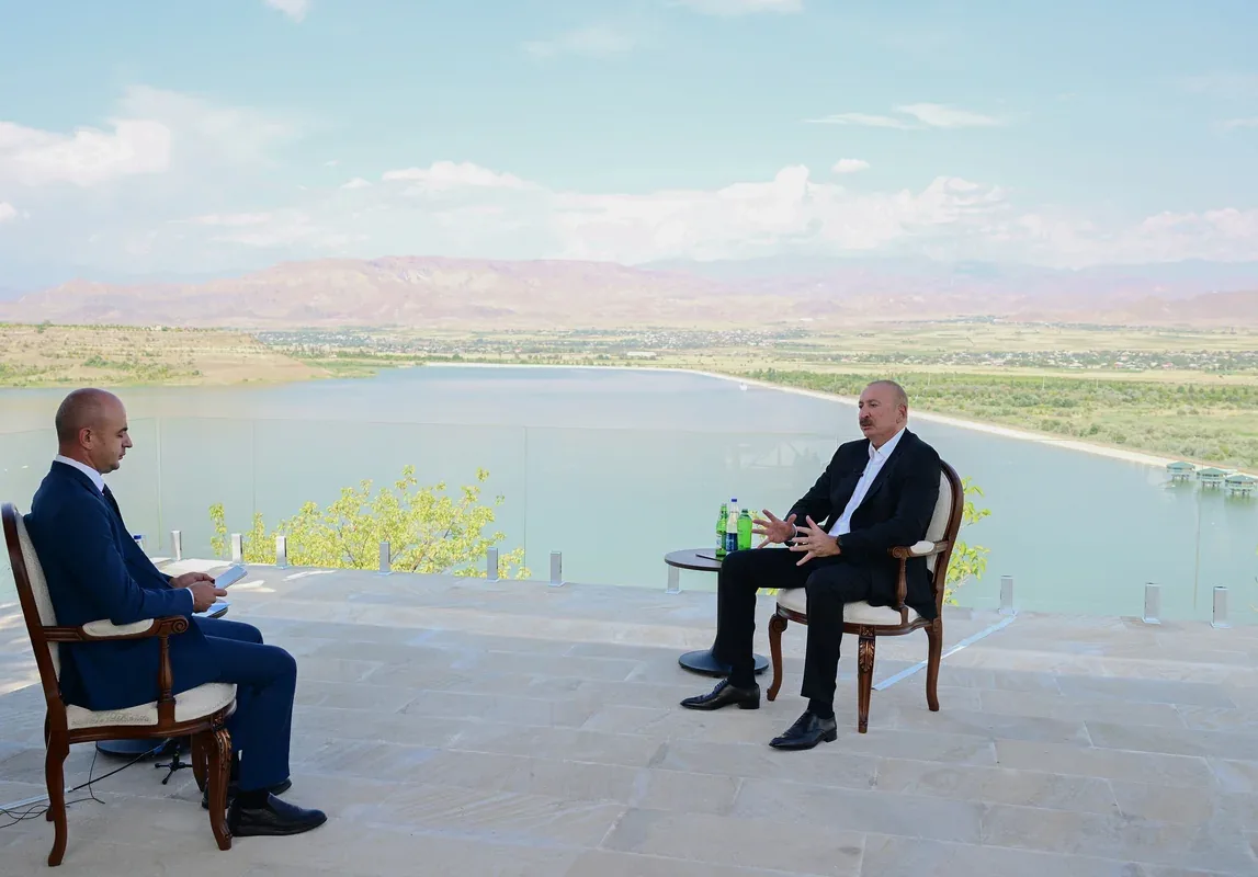 Prezident: Naxçıvan enerjinin ixracı ilə məşğul olacaq