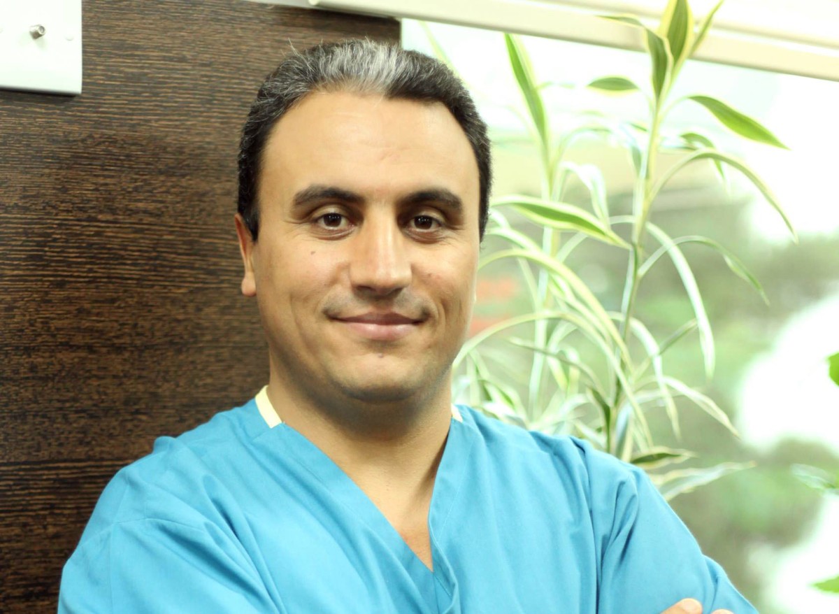 Məşhur kardioloqun adından DƏLƏDUZLUQ EDİLİR 