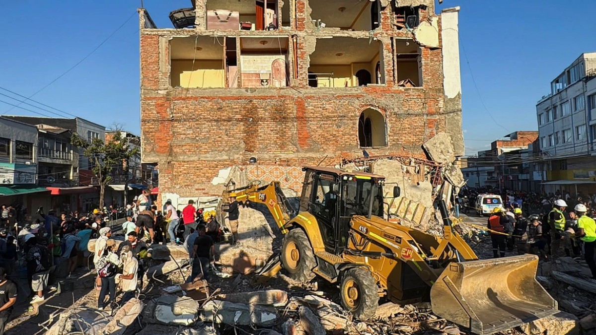 Kolumbiyada ZƏLZƏLƏ: 132 ölü, 700 yaralı