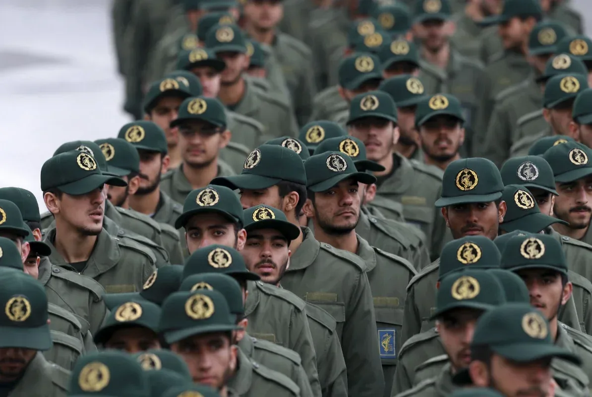 İranda SEPAH zabiti güllələndi