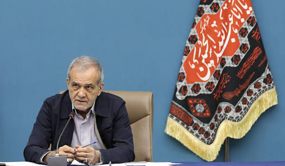Pezeşkian Yaponiyanın Baş naziri ilə bölgədəki vəziyyəti müzakirə edib