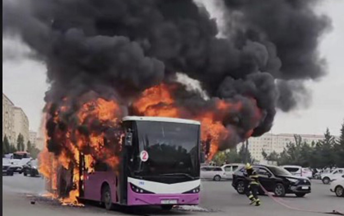 Avtobuslar niyə yanır? - Ekspert SƏBƏBLƏRİ AÇIQLAYIR