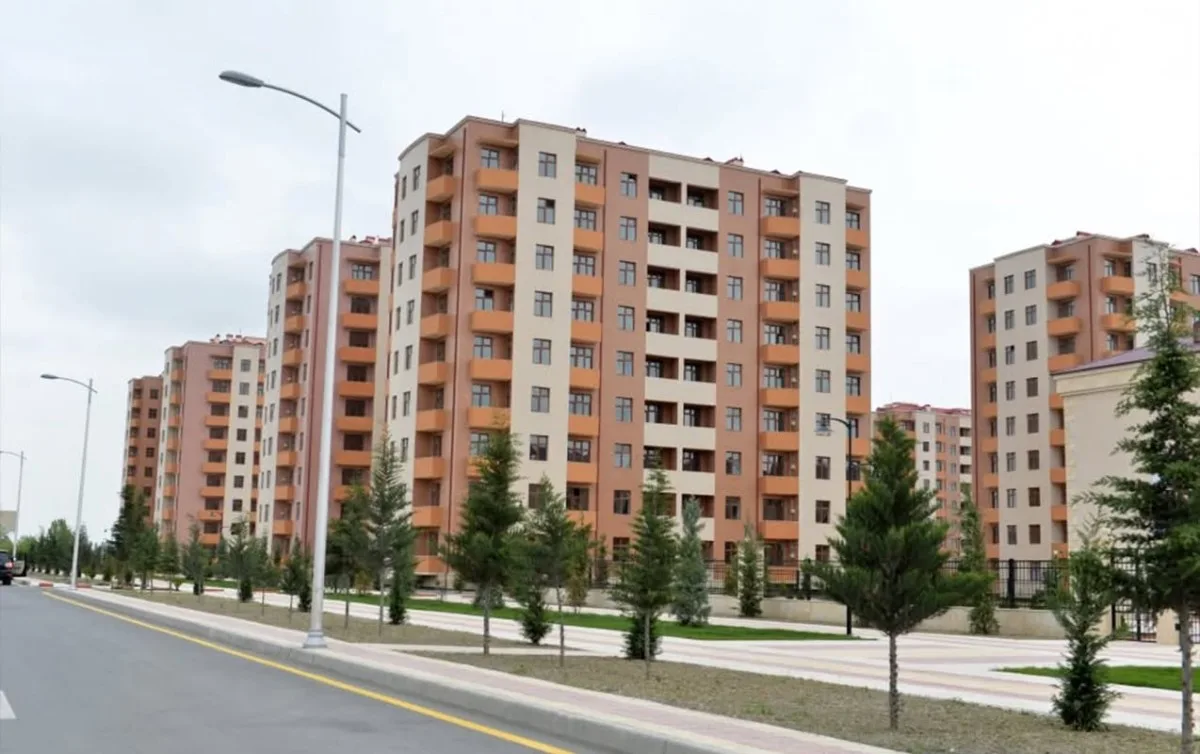 Bərdədə 38 yaşlı qadın 4-cü mərtəbədən yıxıldı