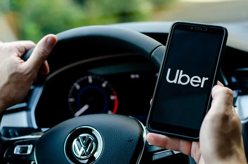 Uber qlobal işçi qüvvəsini 10% azaltmağı planlaşdırır