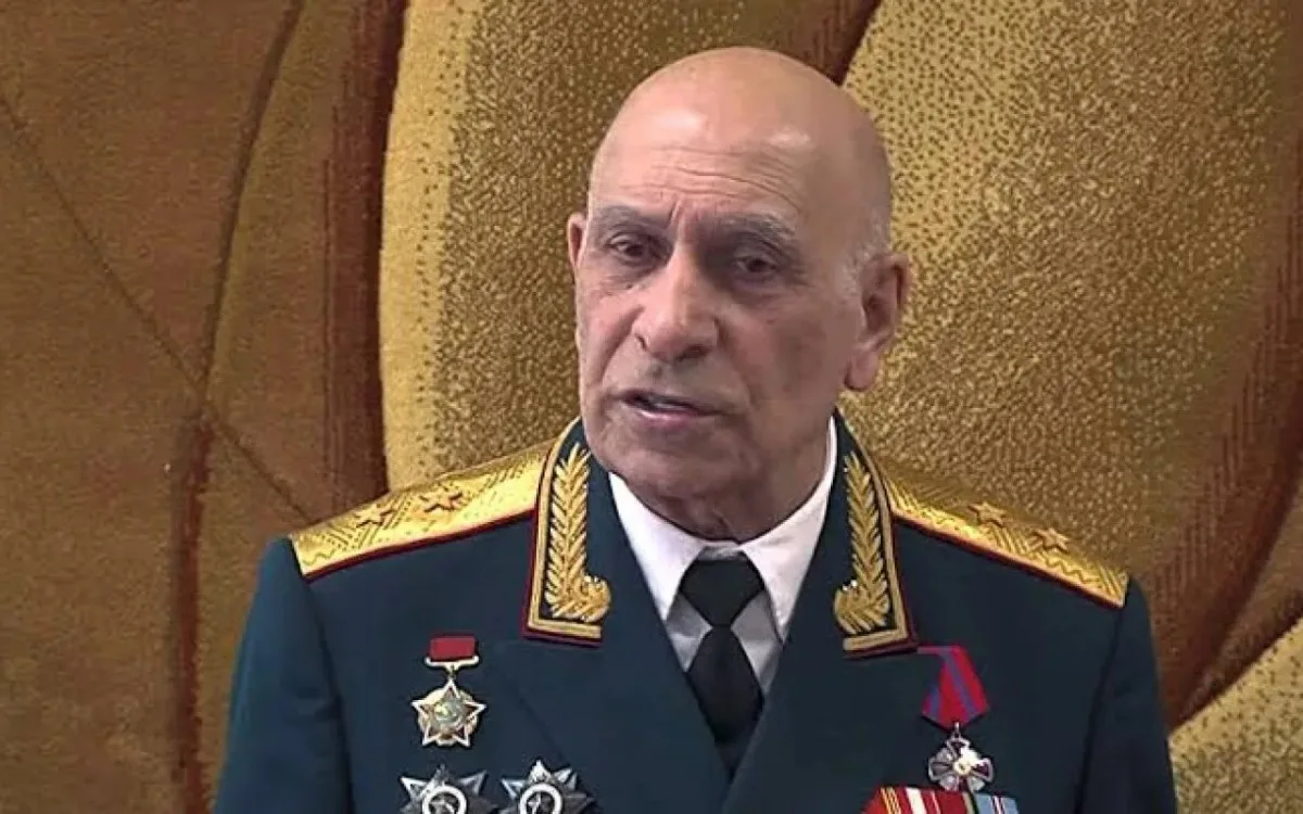 General Ermənistan vətəndaşlığından imtina etdi